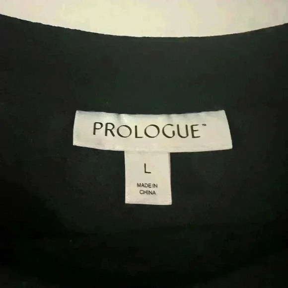 Prologue Top size Large with unique sleeves (J131) - Picture 4 of 9